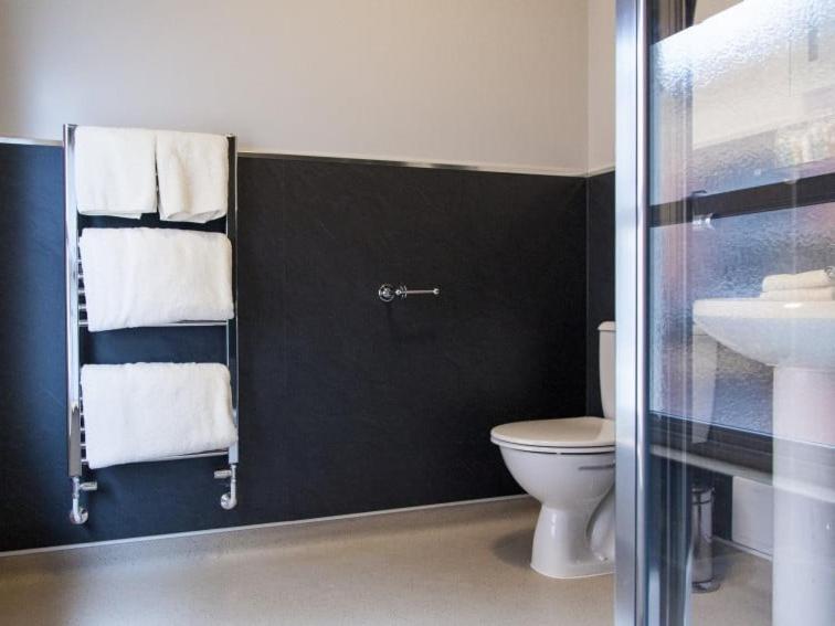 نيوتاون Parkers House Bed & Breakfast الغرفة الصورة